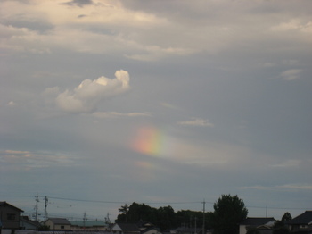雲の中の虹.JPG